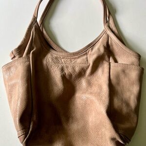 ROUGH & TUMBLE Design Minimal Tote in light tan
